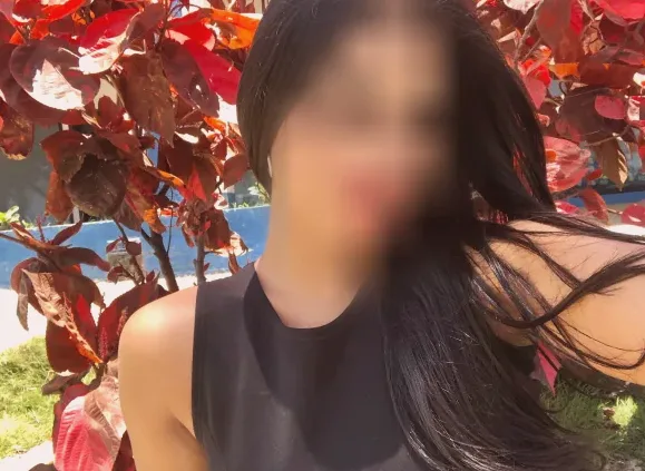 Antonia, 27