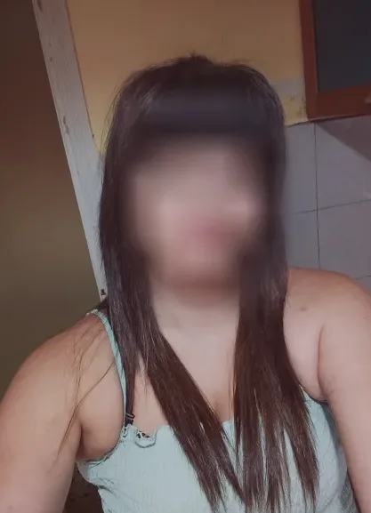 Denise, 37
