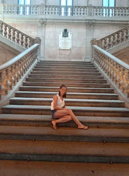 Hanna, 33