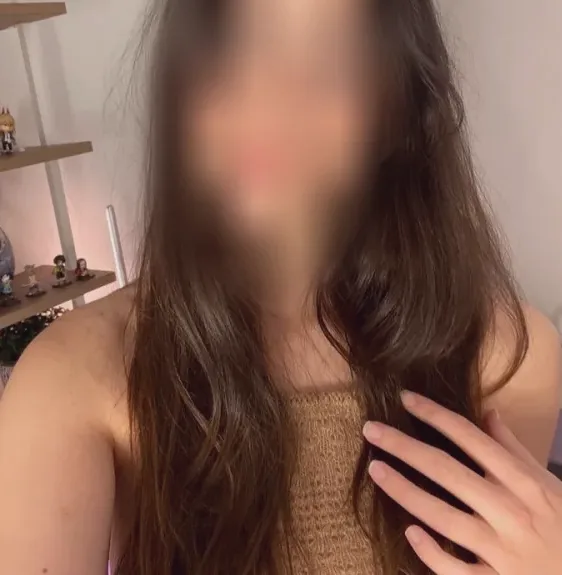 Jasmin, 31