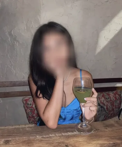 Marina, 19