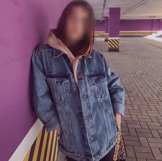 Nele, 31