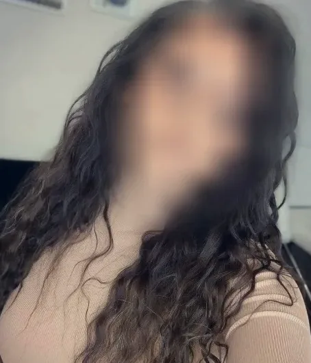 Romy, 35