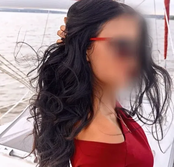 Sophia, 35