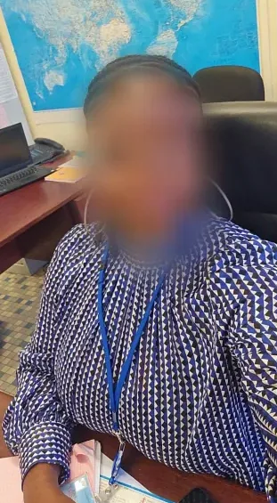 Vivien, 30